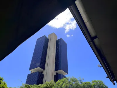 Imagem ilustrativa da imagem Copom alerta sobre risco fiscal
