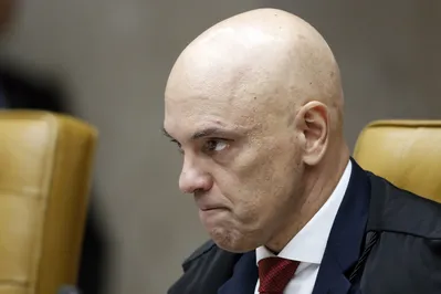 Imagem ilustrativa da imagem Moraes mantém preso militar suspeito de planejar morte de Lula