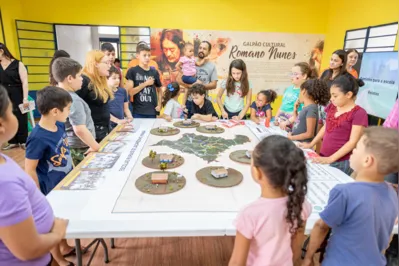 Imagem ilustrativa da imagem Escolas rurais de Jacarezinho são tema de exposição da UENP