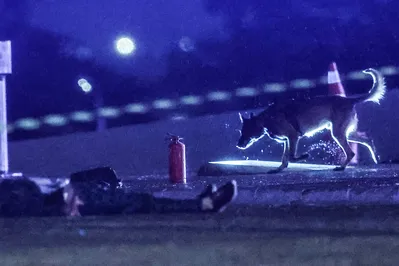 Imagem ilustrativa da imagem Extremismo político, explosão e morte na Praça dos Três Poderes