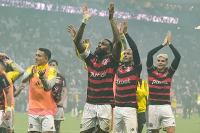 Imagem ilustrativa da imagem Filipe Luis adota estilo Simeone para 'salvar' ano do Flamengo