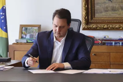 Imagem ilustrativa da imagem Governador sanciona lei que permite reabertura de cartórios em Londrina