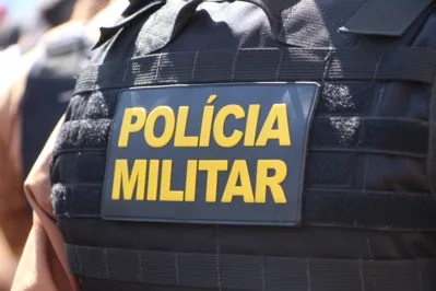 Moradores acionaram a PM, que prendeu a suspeita em flagrante