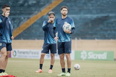Imagem ilustrativa da imagem Jogadores do Tubarão se cobram após erros contra o Maringá