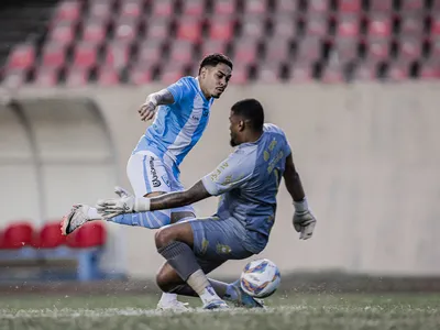 Imagem ilustrativa da imagem LEC bate o Andraus e retoma a liderança do Paranaense