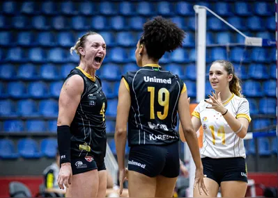 Imagem ilustrativa da imagem Londrina Vôlei vence o Curitiba e sobe na tabela da Superliga B