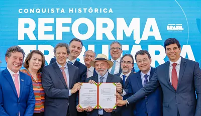 Presidente da República, Luiz Inácio Lula da Silva, durante cerimônia de sanção do Projeto de Lei Complementar nº 68/2024 de regulamentação da Reforma Tributária, no Palácio do Planalto