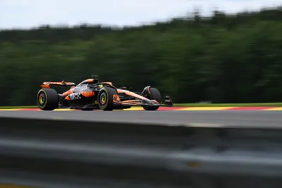 Imagem ilustrativa da imagem McLaren faz dobradinha no segundo treino livre do GP da Bélgica da F1