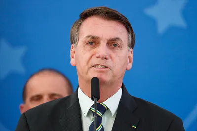 Imagem ilustrativa da imagem Moraes nega passaporte para Bolsonaro ir à posse de Trump