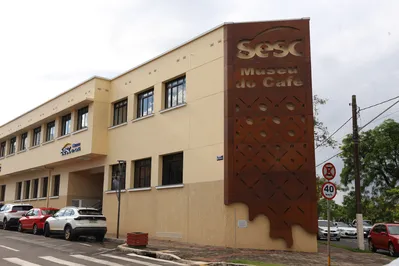 O Museu do Café abriga a exposição sobre casas de madeira de Londrina até o dia 31 de janeiro