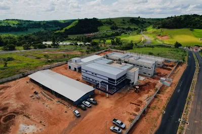 Imagem ilustrativa da imagem Obras do AME de Jacarezinho chegam a 30% de execução