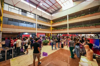 Imagem ilustrativa da imagem PUCPR Londrina promove feira de cursos e profissões