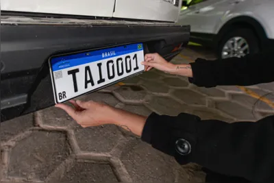 Imagem ilustrativa da imagem Paraná recebe nova sequência de placas veiculares