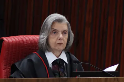 Imagem ilustrativa da imagem Presidente do TSE conclama eleitores a comparecerem às urnas