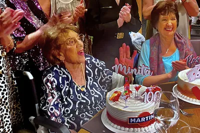 Imagem ilustrativa da imagem Primas comemoram 90 e 100 anos