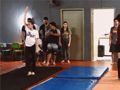 Imagem ilustrativa da imagem Projeto leva oficina de circo gratuita à zona norte de Londrina