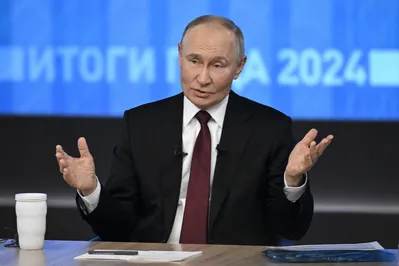 “Vamos conduzir esse duelo tecnológico, vai ser útil para nós e para os americanos", disse Putin