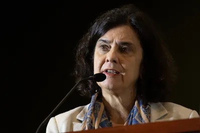 Brasília, DF 11/03/2024 . A ministra da Saúde, Nisia Trindade, participa da abertura do  Seminário para Concepção e Criação do Memorial da Pandemia da Covid-19  Foto: Fabio Rodrigues-Pozzebom/ Agência Brasil
