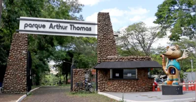 Imagem ilustrativa da imagem Sema realiza trilha guiada no Parque Arthur Thomas nesta quinta