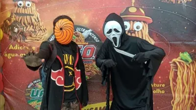 Imagem ilustrativa da imagem Shopping de Londrina é 'invadido' por cosplayers