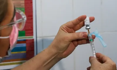 Imagem ilustrativa da imagem Sociedade médica alerta para baixa procura da vacina contra a dengue