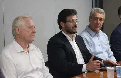 Imagem ilustrativa da imagem Tiago Amaral articula aumento salarial para secretariado em 2025