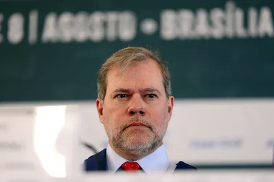 Imagem ilustrativa da imagem Toffoli derrubou R$ 17 bi de ressarcimento na Lava Jato