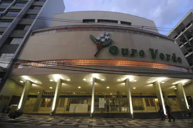 Após Casa de Cultura reforçar que é proibido usar espaços públicos para partidos ou candidatos, PL de Londrina afirmou que Ouro Verde é somente "ponto de referência" do evento no Calçadão