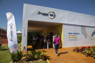 Estande da Itaipu Binacional no Show Rural da Coopavel, em Cascavel