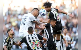 Atlético-MG bate Botafogo e sai do Z4 do Brasileirão