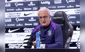 Dorival Júnior não descarta Coronado como titular do Corinthians