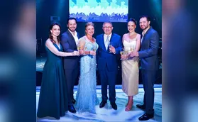 Elegante comemoração de aniversário