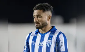 LEC encaminha contratação de lateral e zagueiro