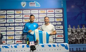 Londrina apresenta zagueiro e conta com novidade em treino