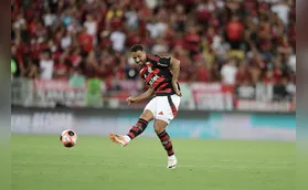No Maracanã, Flamengo e Corinthians se enfrentam pelo Brasileirão