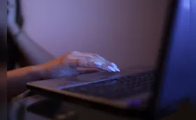'Começa a morrer em vida', diz vítima de pornografia de vingança