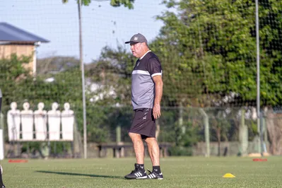 Imagem ilustrativa da imagem Adversário do Londrina abre treino à torcida antes de viagem