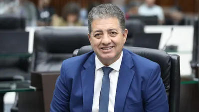 O deputado Cobra Repórter