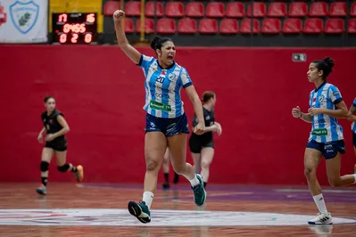 Imagem ilustrativa da imagem Atleta do Londrina Handebol é convocada pela seleção brasileira