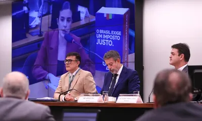 Imagem ilustrativa da imagem Comissão aprova isenção do IR para quem ganha até R$ 5 mil