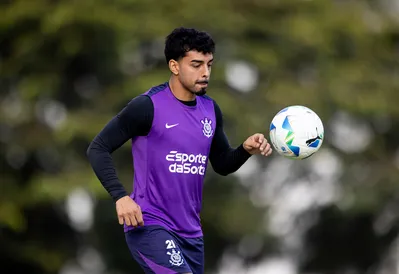 Imagem ilustrativa da imagem Corinthians faz primeiro treino de olho em jogo contra o Flamengo