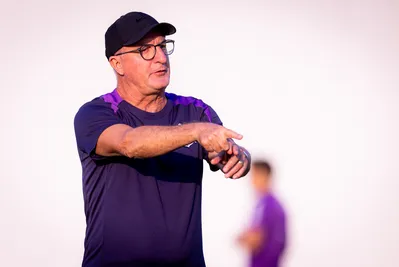 Imagem ilustrativa da imagem De olho no Mirassol, Dorival treina para organizar o Corinthians