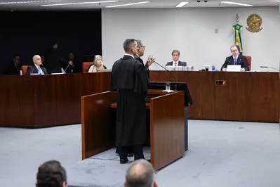 Imagem ilustrativa da imagem Defesas contestam provas e usam comparações bíblicas no STF