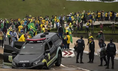 Imagem ilustrativa da imagem Delegado nega omissão em 8/1 e diz que PM não cumpriu combinado
