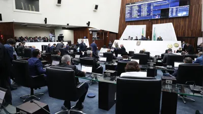 Imagem ilustrativa da imagem Deputados aprovam LDO 2026 e entram de recesso até agosto