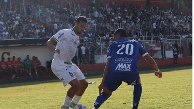 Imagem ilustrativa da imagem Foz e Galo Maringá empatam primeiro jogo da final