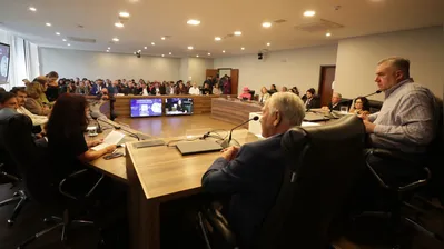 Audiência pública na Alep sobre demandas da saúde no Paraná