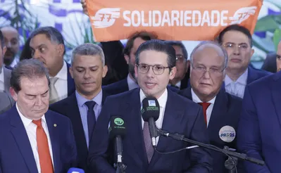 Imagem ilustrativa da imagem Governo dobra liberação de emendas, mas não agrada líderes