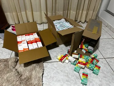 Imagem ilustrativa da imagem Grupo é suspeito de traficar 1t de medicamentos para o exterior