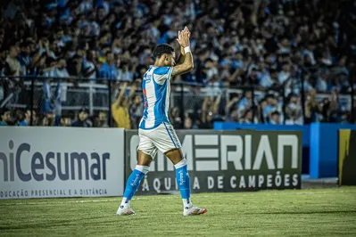 Imagem ilustrativa da imagem LEC abre venda de ingressos para jogo contra o Maringá